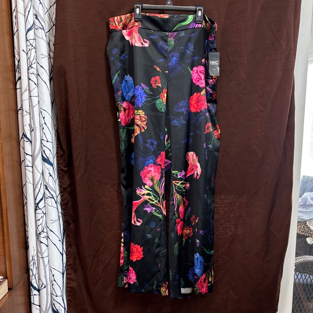INC International Concepts Women's Black Floral Wide Leg Pants
